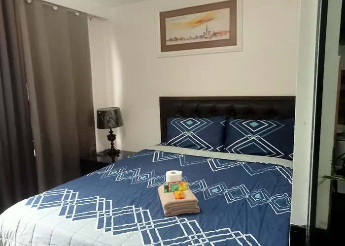 Birch Tower By The Bay Apartment Manila